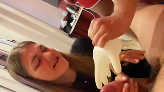 Страстная дрочка между дублями – горячее видео за кадром