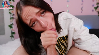 Горячее порно с доминирующей кибер-красоткой