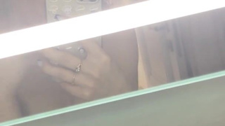 Vik1One в диком развлечении – сочные кадры и жесткий трах