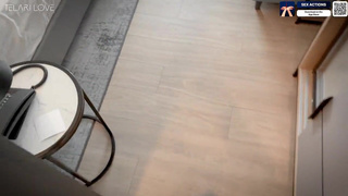 Жёсткий кунилингус и страстный секс в неожиданный момент