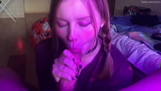 Брат научил меня сосать – теперь я королева минета!