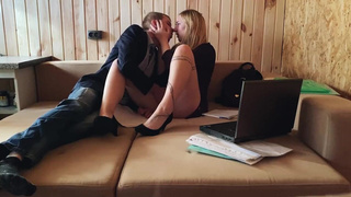 Студентка сдала экзамен по сексу на отлично