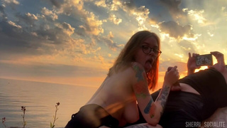 А вдруг нас поймают? — Не беда, мы устроим страстный тройной минет