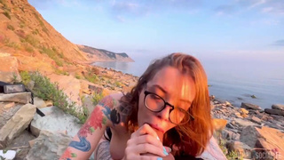 А вдруг нас поймают? — Не беда, мы устроим страстный тройной минет