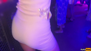 Дикий разврат в клубе: жесткий анал с левым парнем — дома такого не получишь