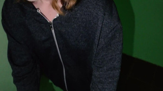 "Раздевайся у меня дома — жаркий секс в подъезде как у соседей"