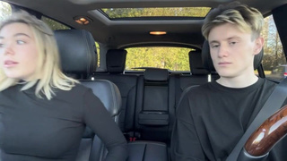 Горячие сиськи в деле – смотри без денег!