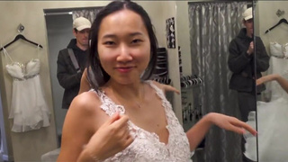 Страстная ночь с азиаткой и развратный камшот