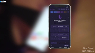 Жаркая групповуха с дележом спермы