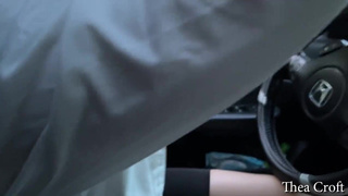 Водитель, да я и на такое согласна — горячее видео с заднего сиденья