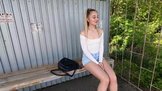 Один раз не считается: эксклюзивное видео с платным минетом