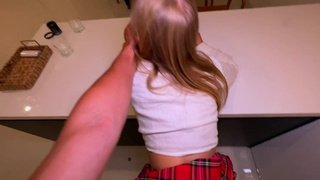 Куколд в шоке: его девушка отрывается с другим на камеру