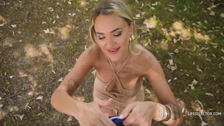 Страстный анальный секс на свежем воздухе: горячие моменты во дворе