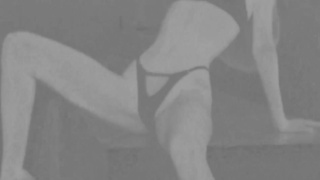 Анна Ральфс в черном кружеве – горячий сет для взрослых