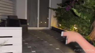 Уличный минет перерос в страстный секс дома – горячее видео с развратной незнакомкой