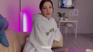 Возбуждающий секс-ролик: между ног и глубоко в горле