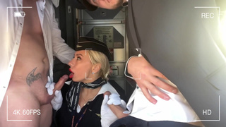 Горячий МЖМ трійник у кабіні пілота: екстремальний секс на висоті 10 000 метрів
