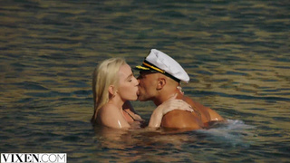 Отпуск страсти: горячий роман с любовником-гигантом