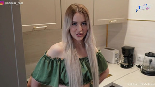 Секрет страсти: сестра решается на измену с огромным членом