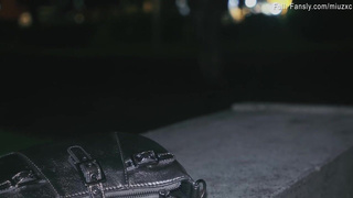 Без денег, но с страстью: сочные сиськи и горячий финал в рот и внутрь