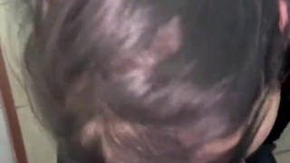 Шальная администраторша отработала ртом и киской