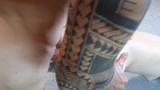 Горячее видео с глубокой разрядкой