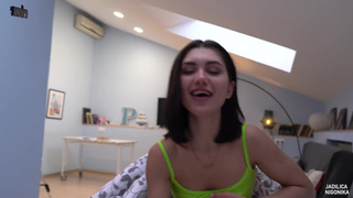 Утро с развратницей: страстный минет и дикая оргия с одноклассником