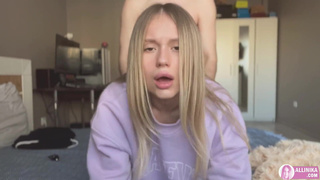 Страсть сквозь ткань: горячий секс в трусиках с разгоряченным парнем