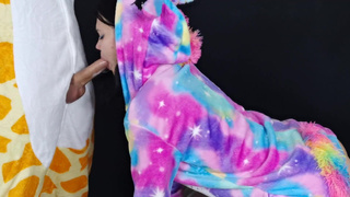 Секс в кигуруми: волшебный минетик от пушистой киски