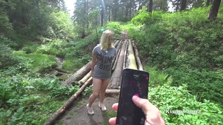 Парковый секс-авантюра: почти спалились с подругой