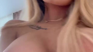 Горячий секс в HD: страстные ласки и дикий оргазм