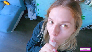 Горячая мачеха соблазняет пасынка: страстный инцест-трип когда дома никого